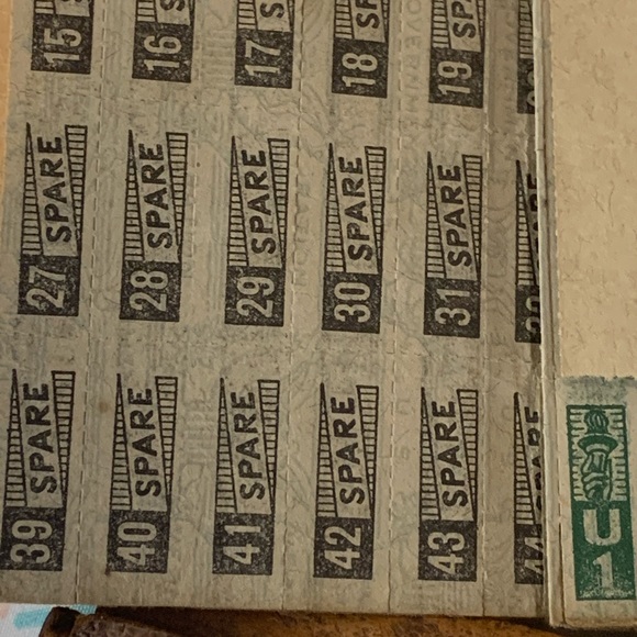 1941 world war2 ration books with stamps, leather pouch great piece of history - Picture 4 of 6